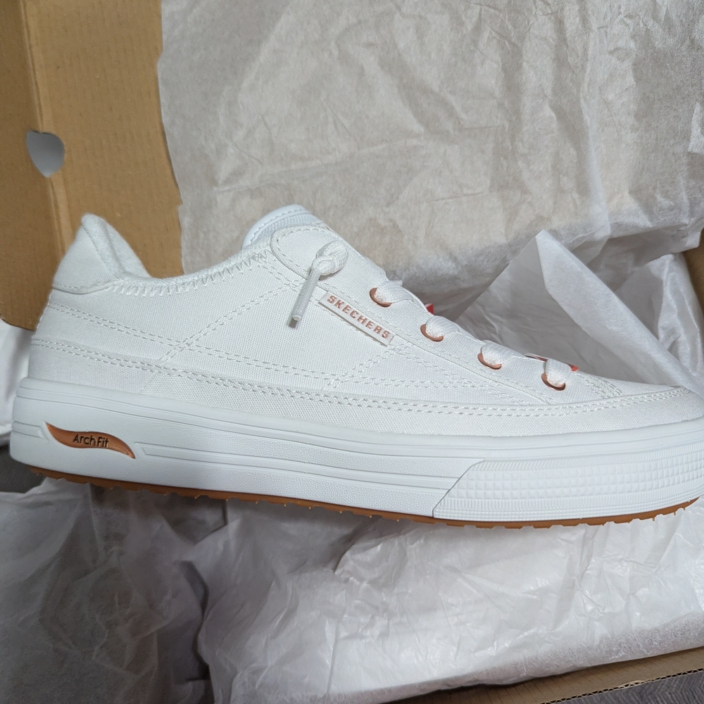 Skechers White Sneakers